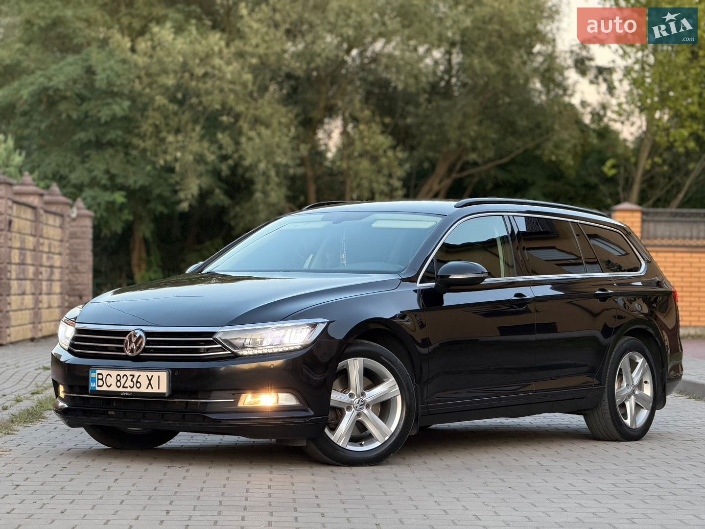 Volkswagen Passat 2016 VIN WVWZZZ3CZGE168513 фото оголошення 104 з 109