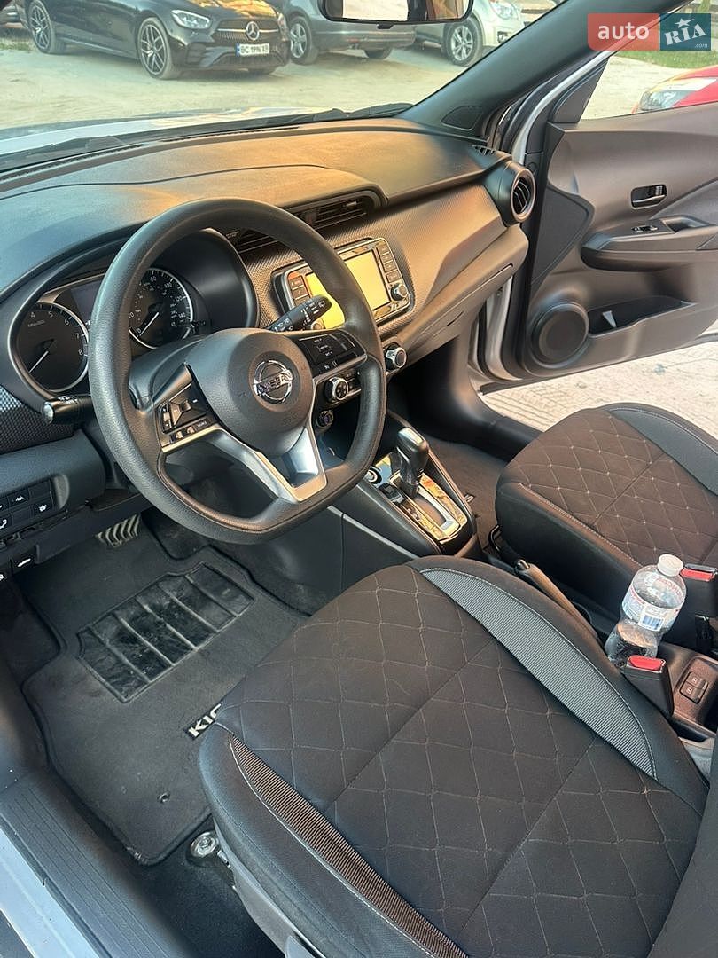 Nissan Kicks 2020 VIN 3N1CP5BV5LL561738 фото оголошення 12 з 22
