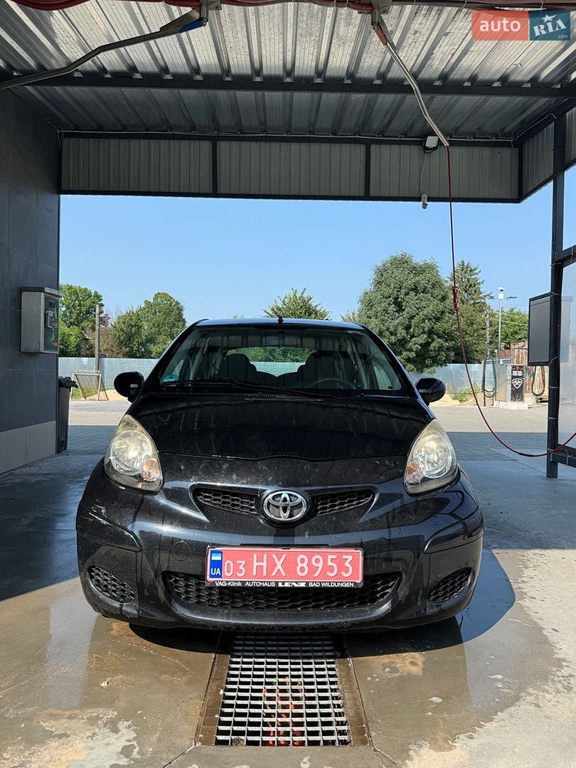 Toyota Aygo 2009 VIN JTDKG10C70N360292 фото оголошення 4 з 14