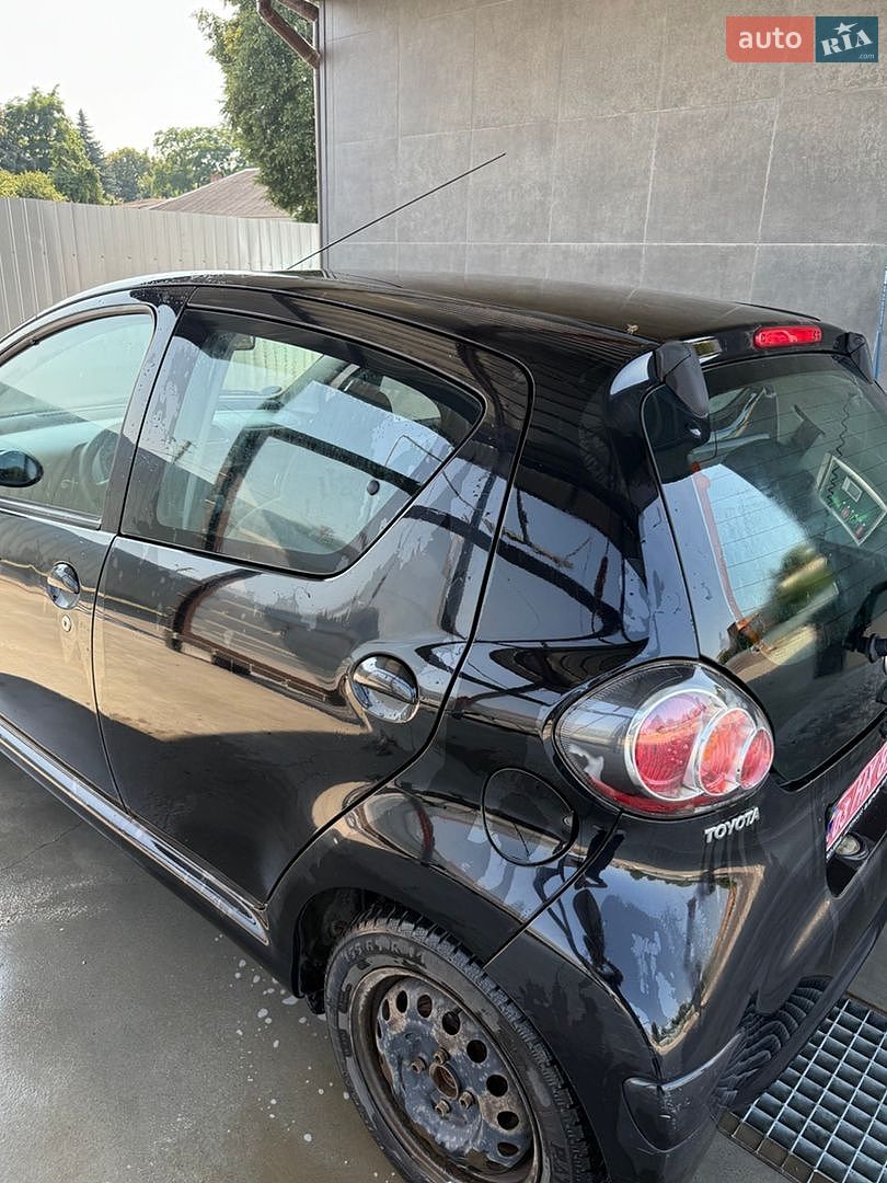 Toyota Aygo 2009 VIN JTDKG10C70N360292 фото оголошення 8 з 14