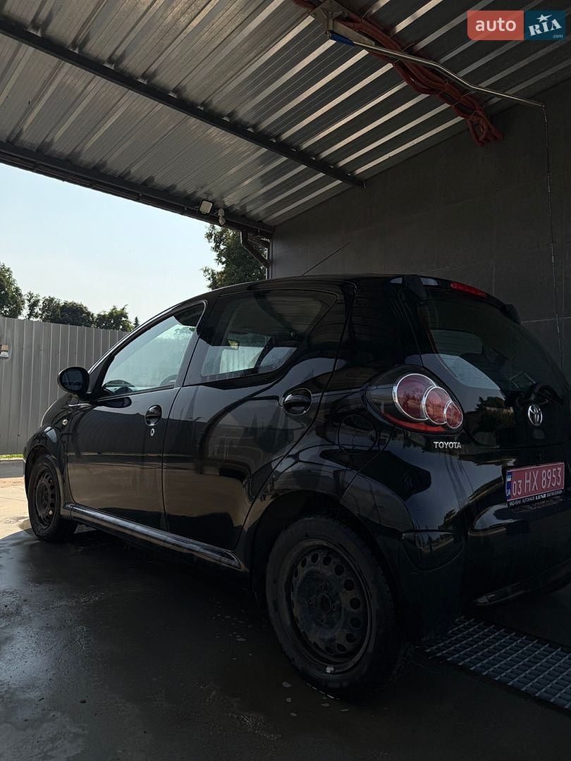 Toyota Aygo 2009 VIN JTDKG10C70N360292 фото оголошення 12 з 14