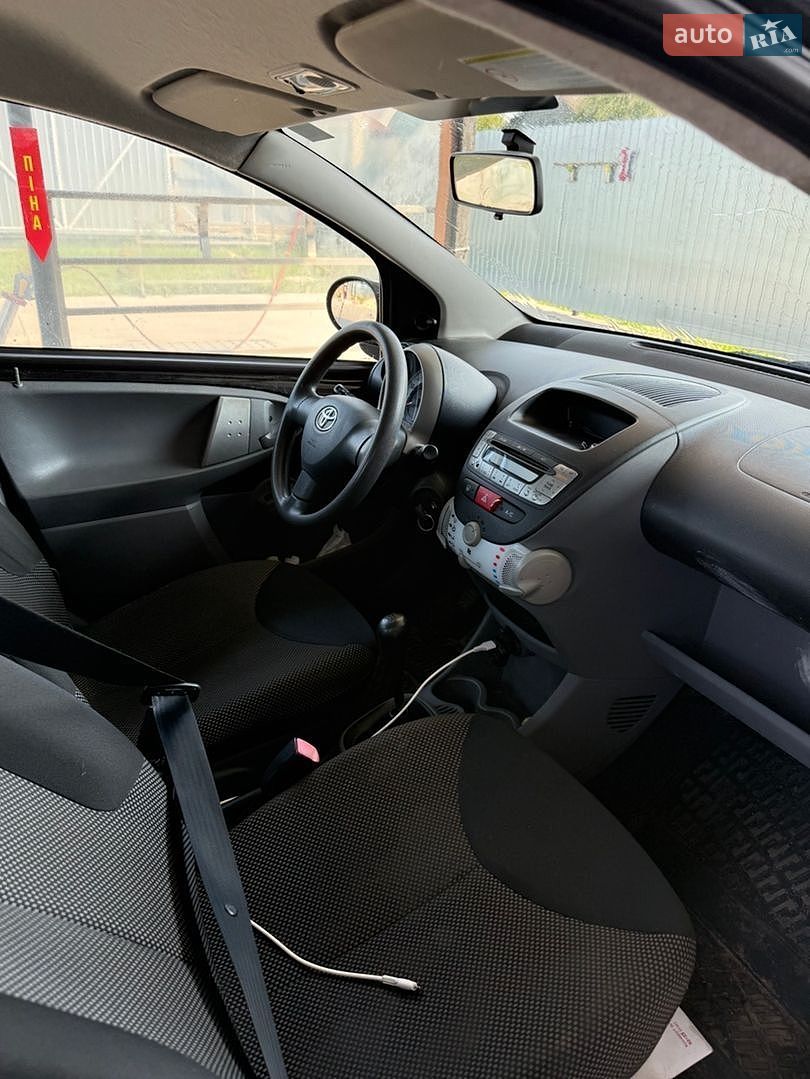 Toyota Aygo 2009 VIN JTDKG10C70N360292 фото оголошення 13 з 14