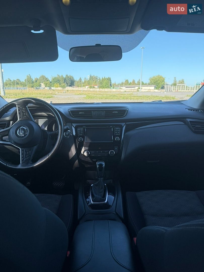 Nissan Rogue Sport 2017 VIN JN1BJ1CR3HW117217 фото оголошення 15 з 17