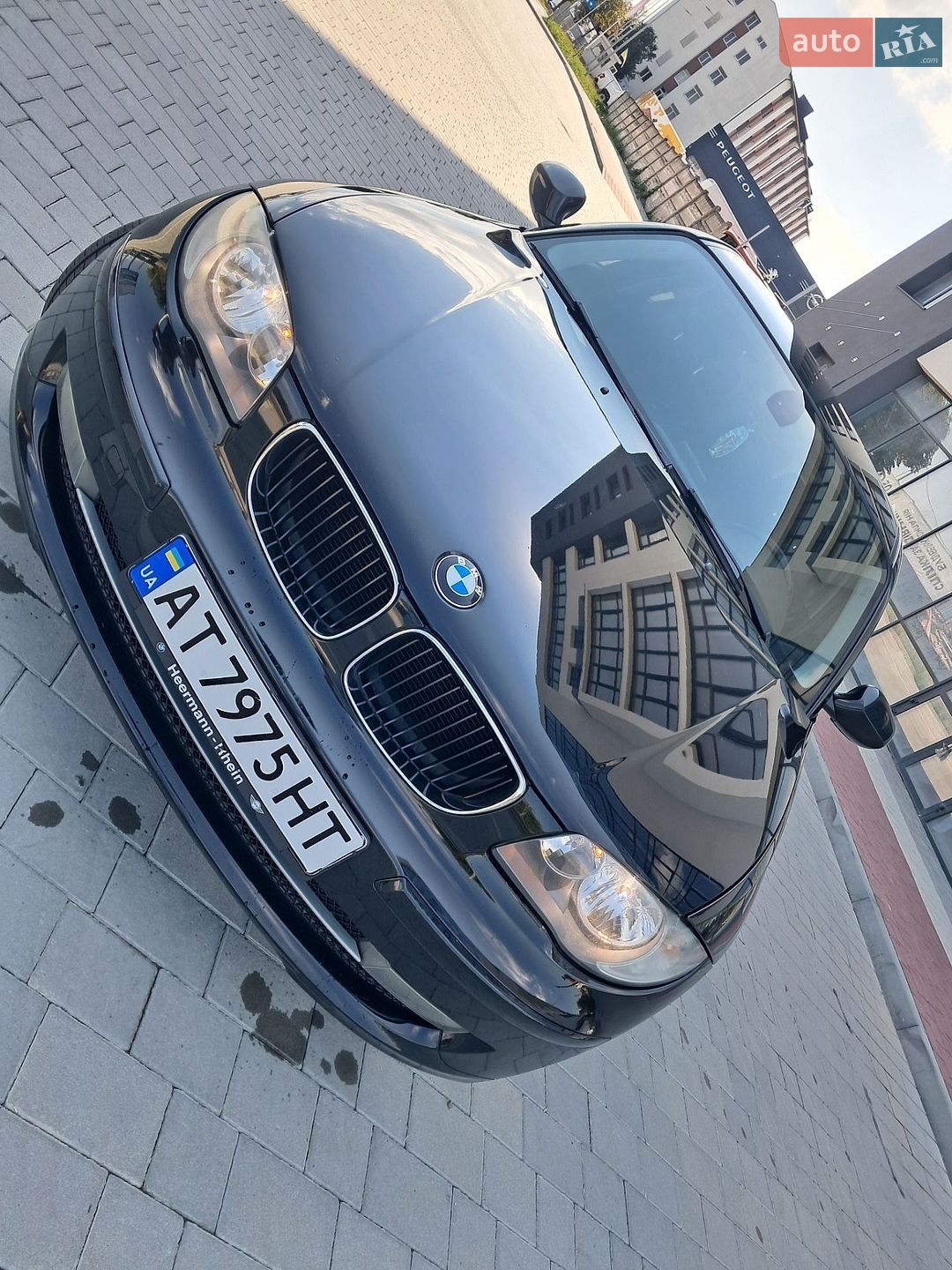 BMW 1 Series 2010 VIN WBAUH31040E523757 фото оголошення 9 з 13