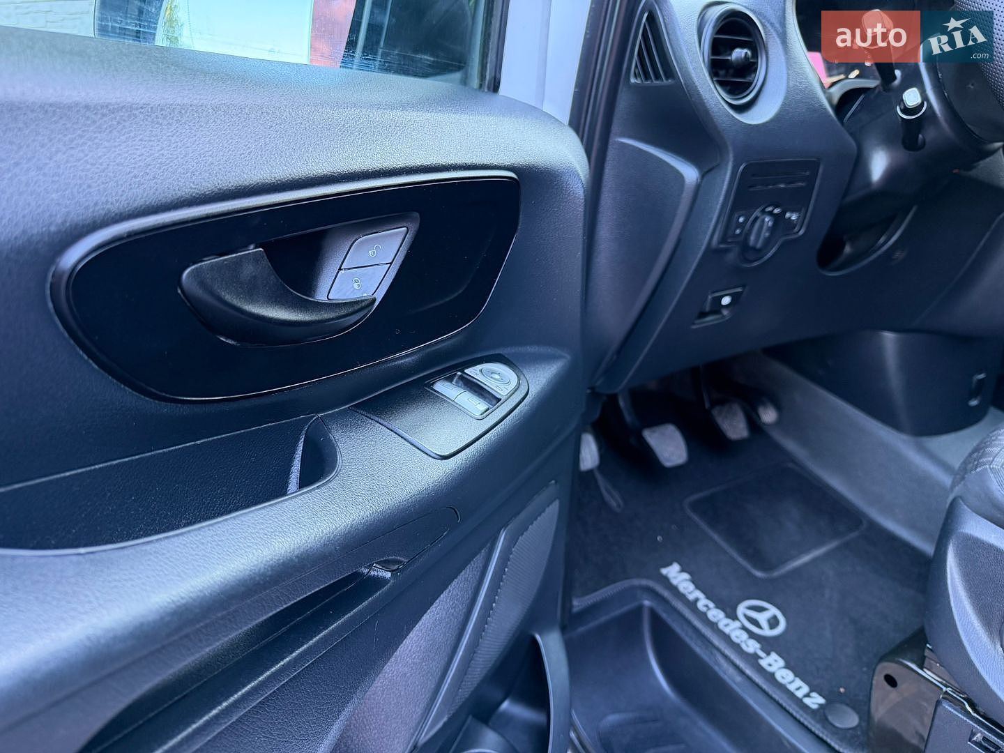Mercedes-Benz Vito 2015 VIN WDF44760513069103 фото оголошення 45 з 74