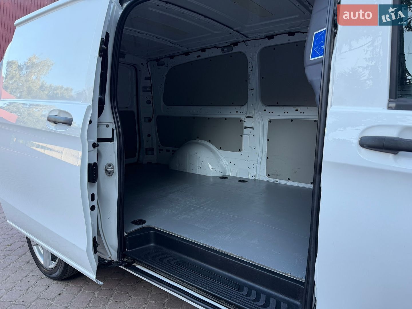Mercedes-Benz Vito 2015 VIN WDF44760513069103 фото оголошення 64 з 74