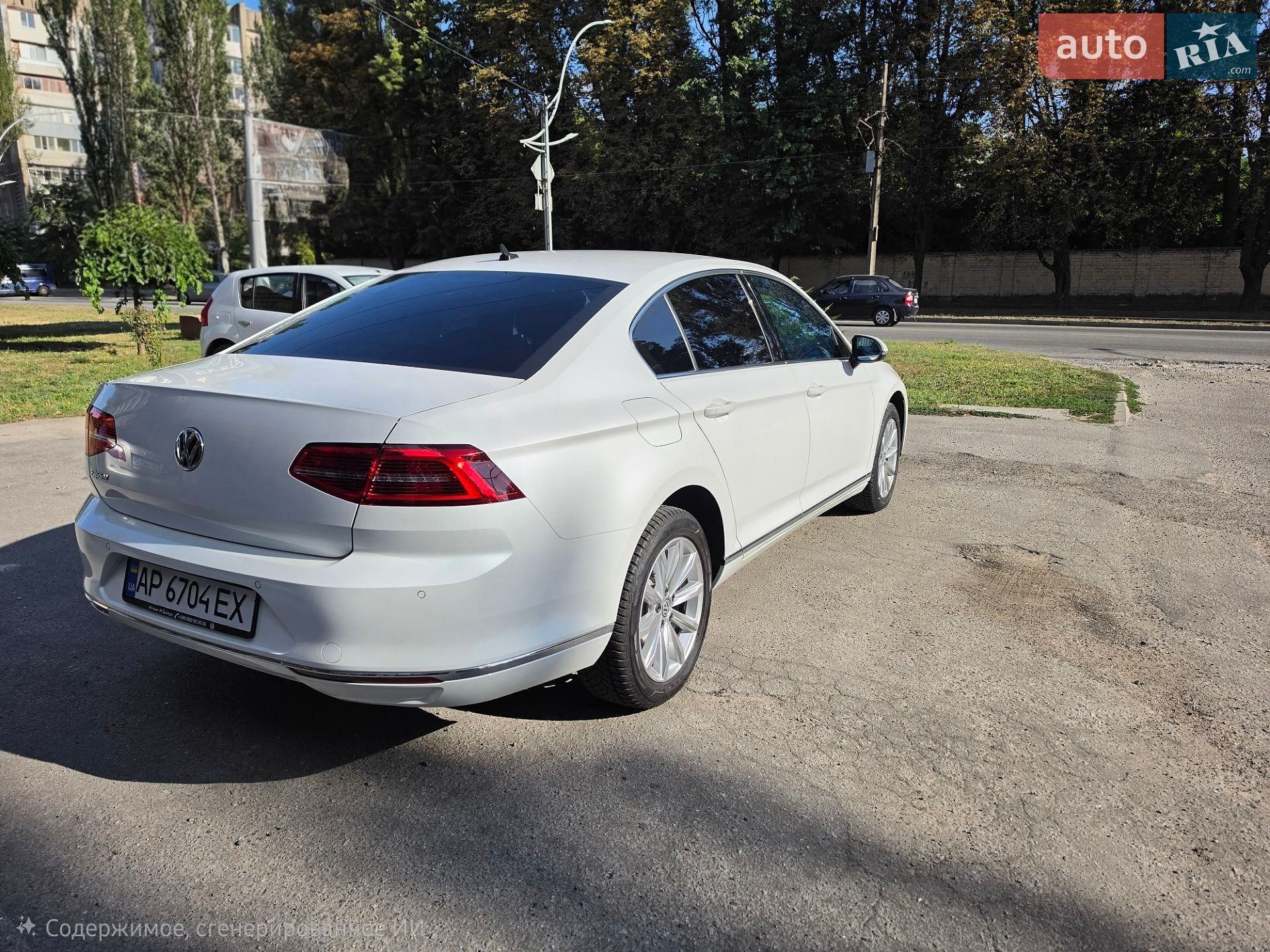 Volkswagen Passat 2018 VIN WVWZZZ3CZKE021404 фото оголошення 4 з 34