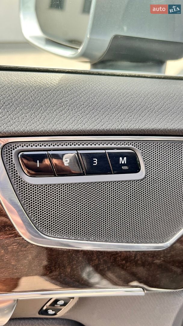 Volvo XC90 2017 VIN YV4102PK1J1343965 фото оголошення 23 з 36