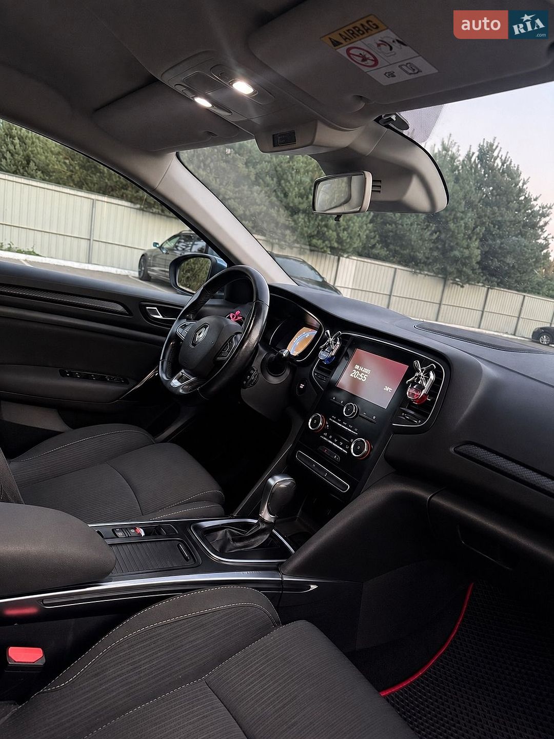 Renault Megane 2017 VIN VF1RFB00X59406516 фото оголошення 11 з 13