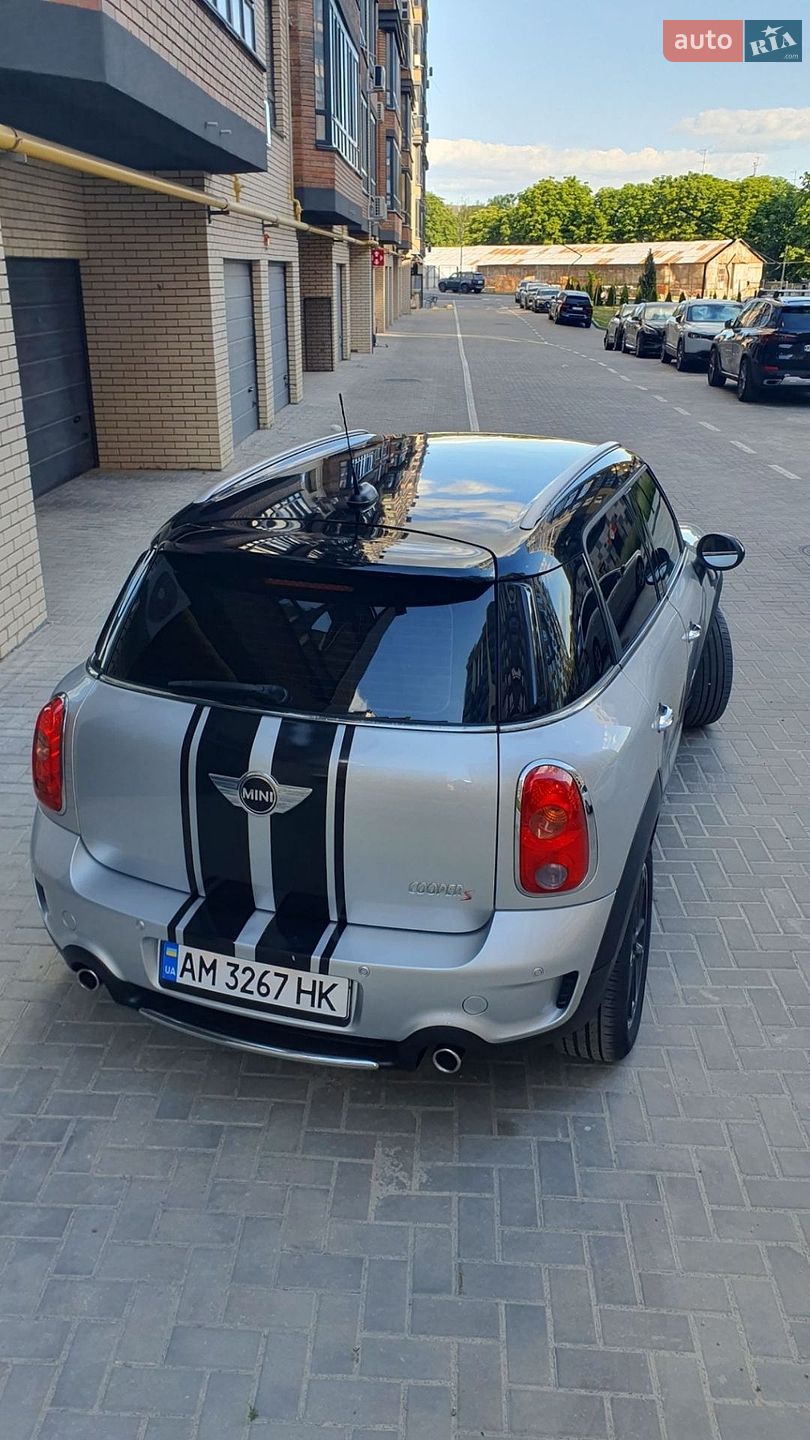 MINI Countryman 2011 VIN WMWZC51020WK67242 фото оголошення 11 з 22