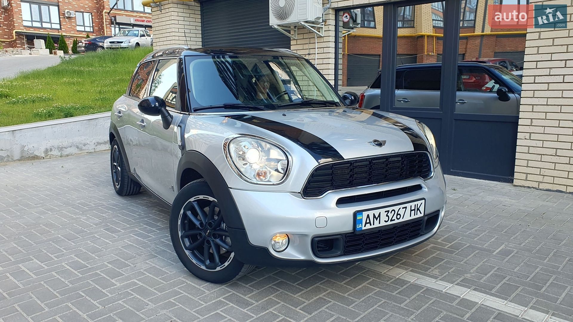 MINI Countryman 2011 VIN WMWZC51020WK67242 фото оголошення 13 з 22