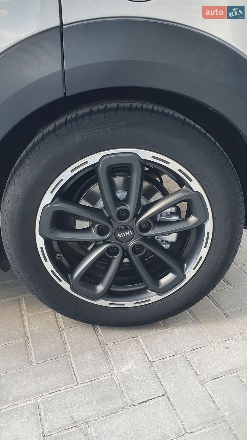MINI Countryman 2011 VIN WMWZC51020WK67242 фото оголошення 16 з 22