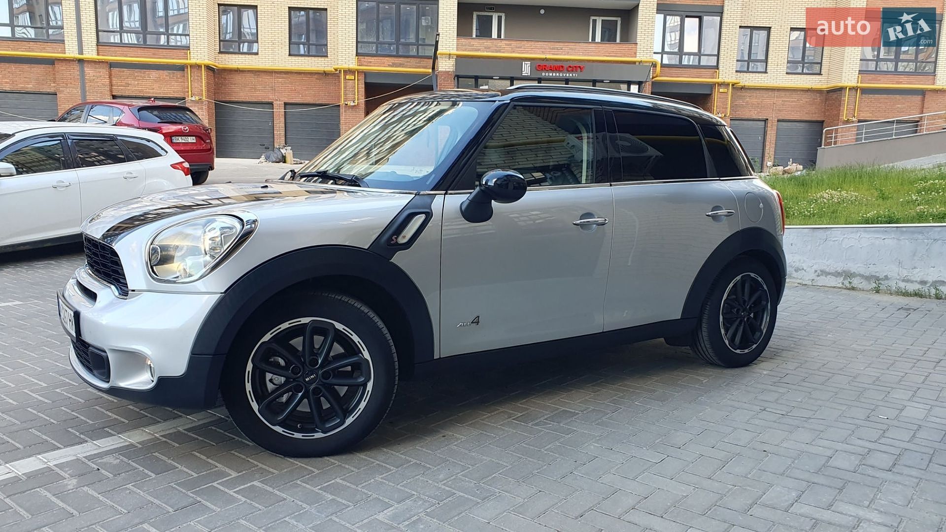 MINI Countryman 2011 VIN WMWZC51020WK67242 фото оголошення 19 з 22