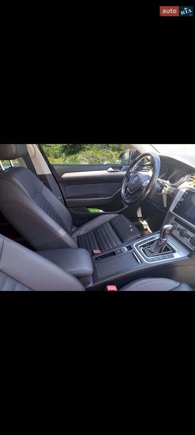 Volkswagen Passat 2018 VIN WVWZZZ3CZKE033929 фото оголошення 4 з 23