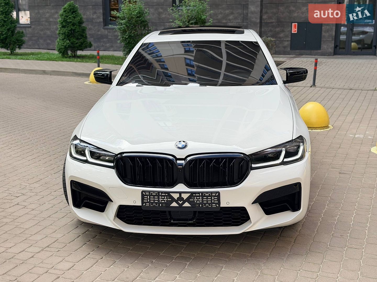 BMW 5 Series 2017 VIN WBAJE5C38HG914490 фото оголошення 5 з 27