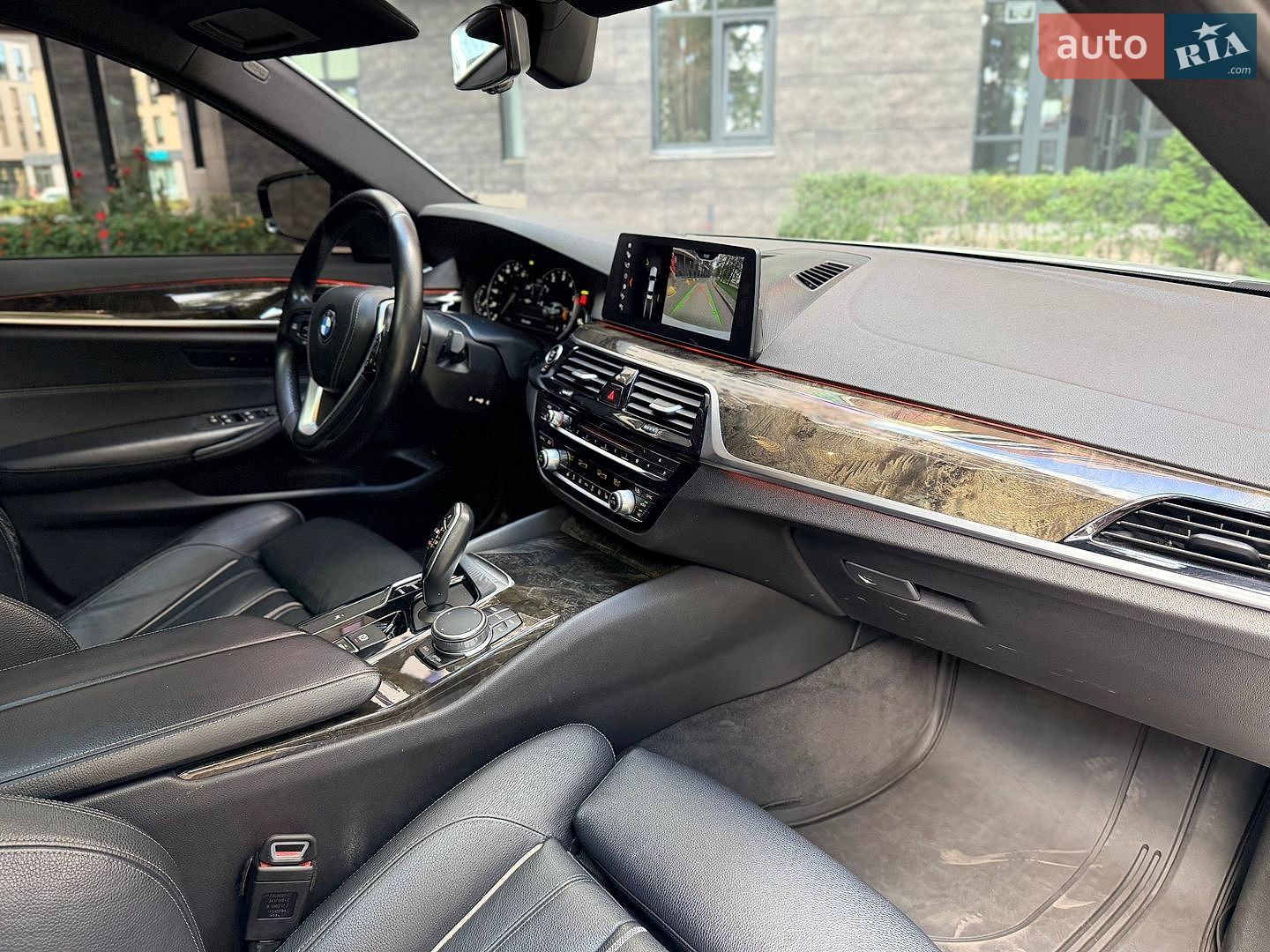 BMW 5 Series 2017 VIN WBAJE5C38HG914490 фото оголошення 24 з 27