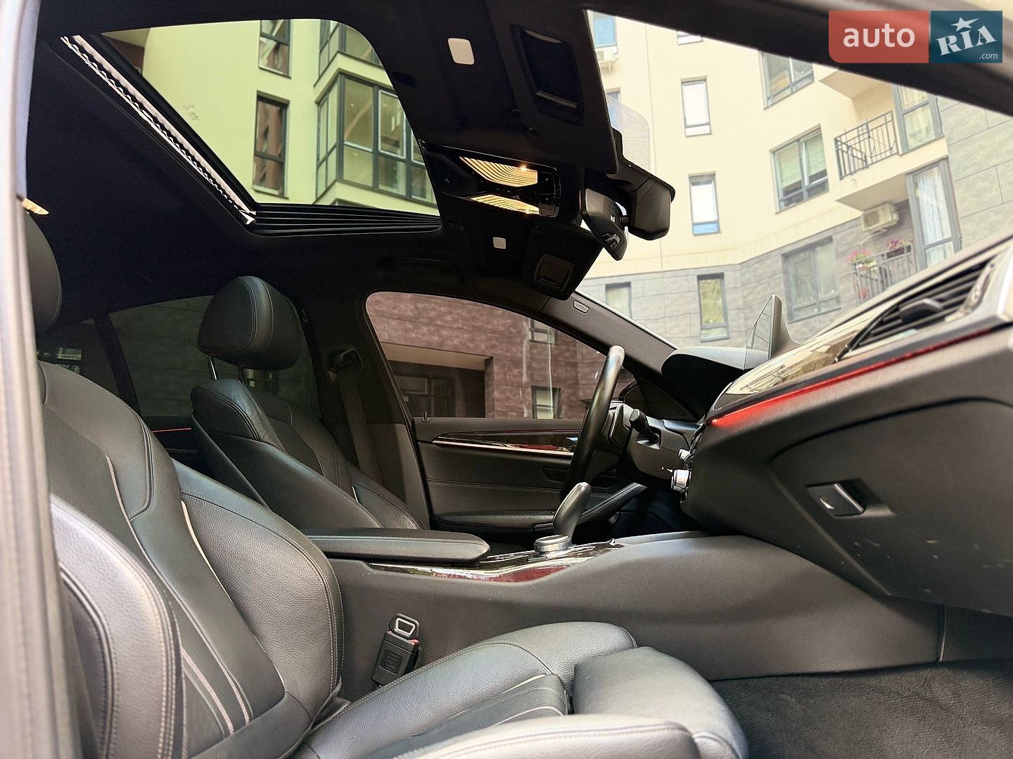 BMW 5 Series 2017 VIN WBAJE5C38HG914490 фото оголошення 26 з 27