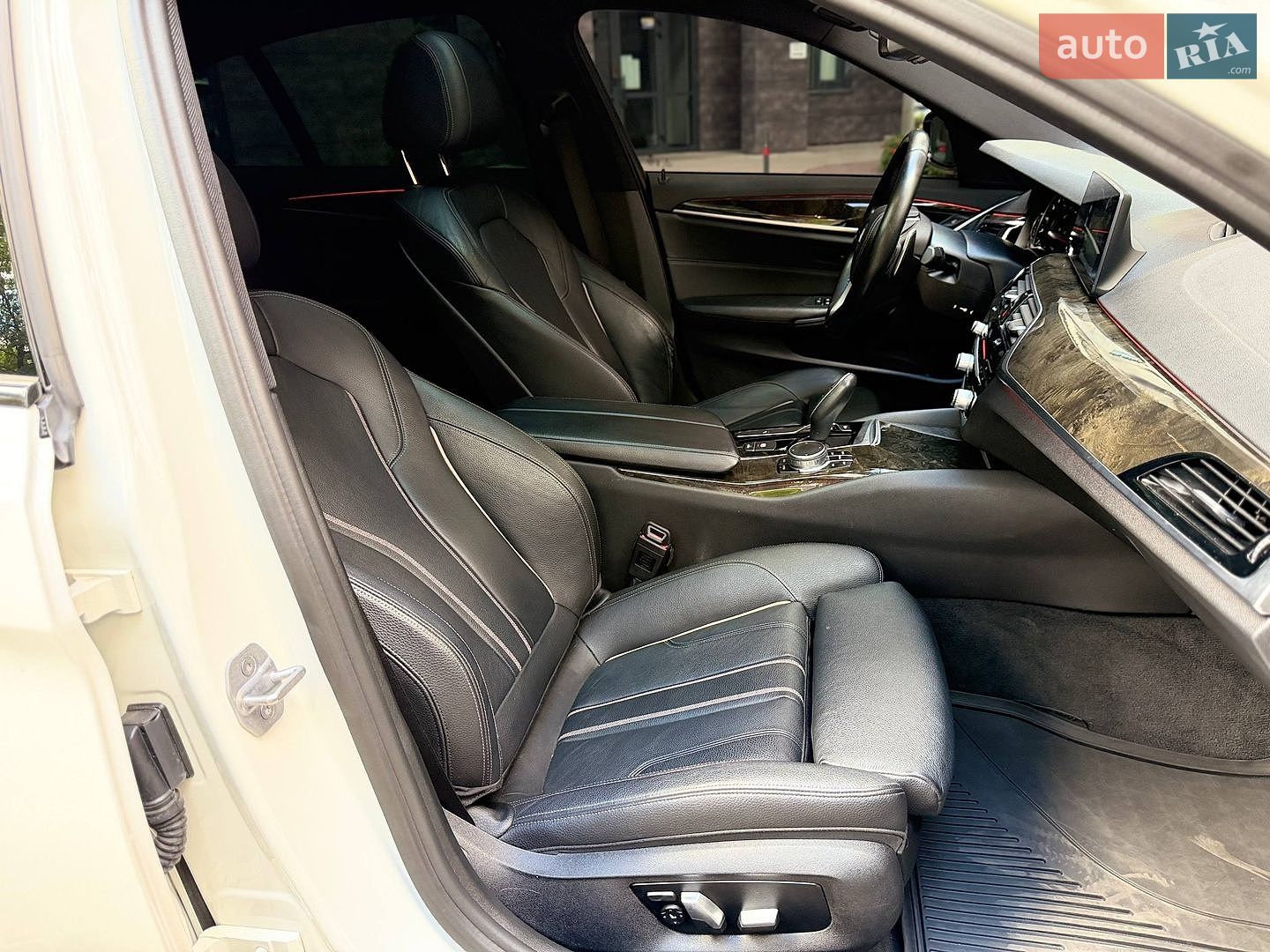 BMW 5 Series 2017 VIN WBAJE5C38HG914490 фото оголошення 27 з 27