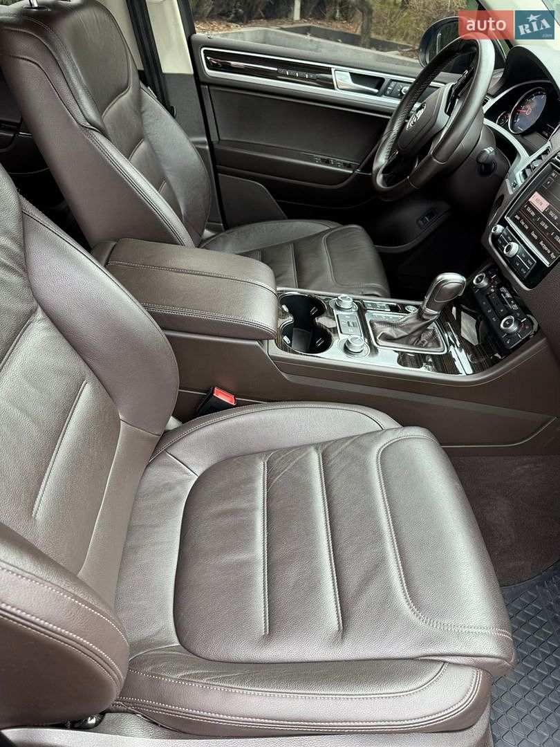 Volkswagen Touareg 2018 VIN WVGZZZ7PZJD012884 фото оголошення 21 з 22