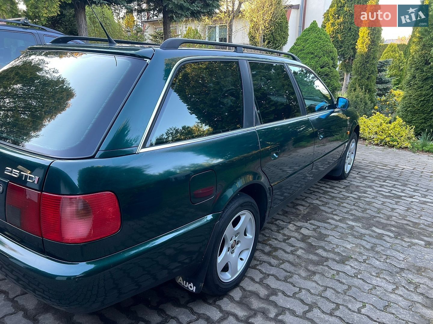 Audi A6 1996 VIN WAUZZZ4AZTN061300 фото оголошення 13 з 37