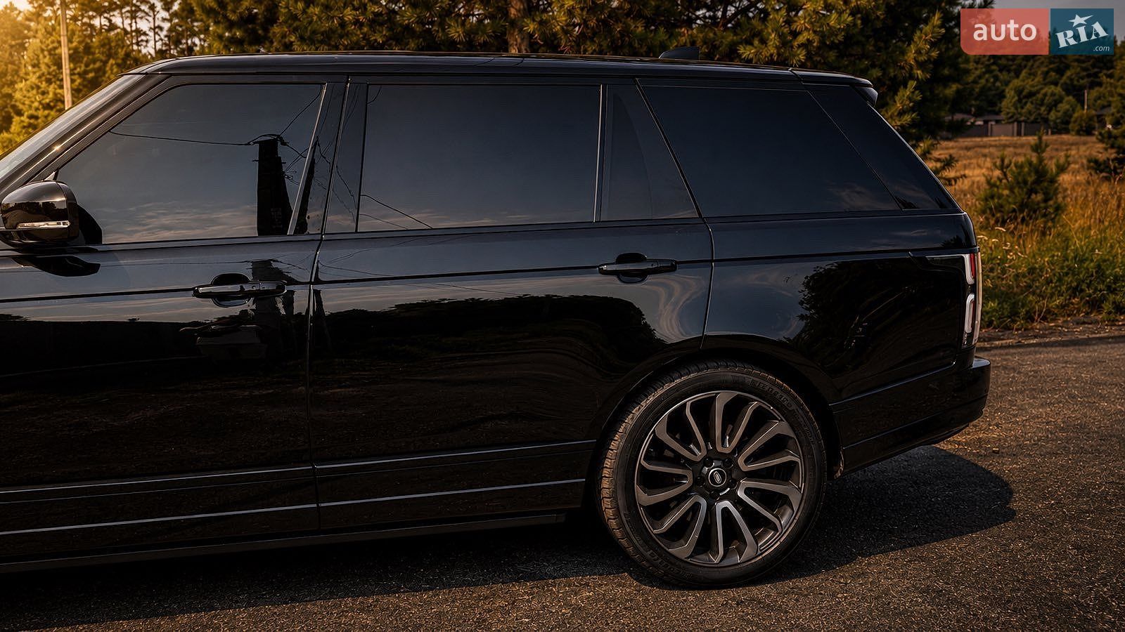 Land Rover Range Rover 2017 VIN SALGS5FE9HA333238 фото оголошення 7 з 21