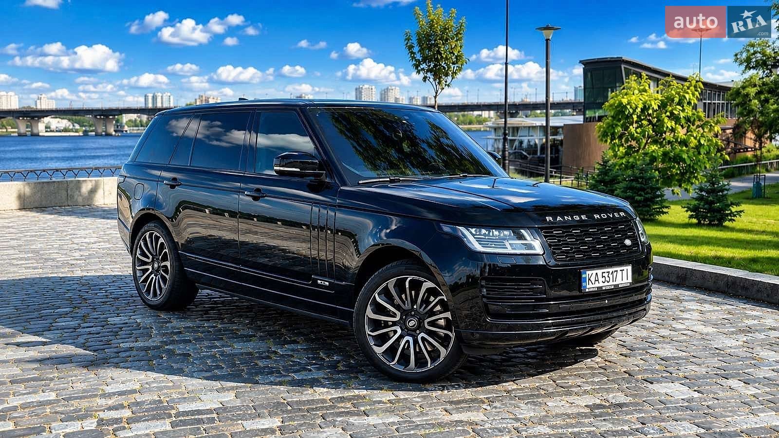 Land Rover Range Rover 2017 VIN SALGS5FE9HA333238 фото оголошення 4 з 21
