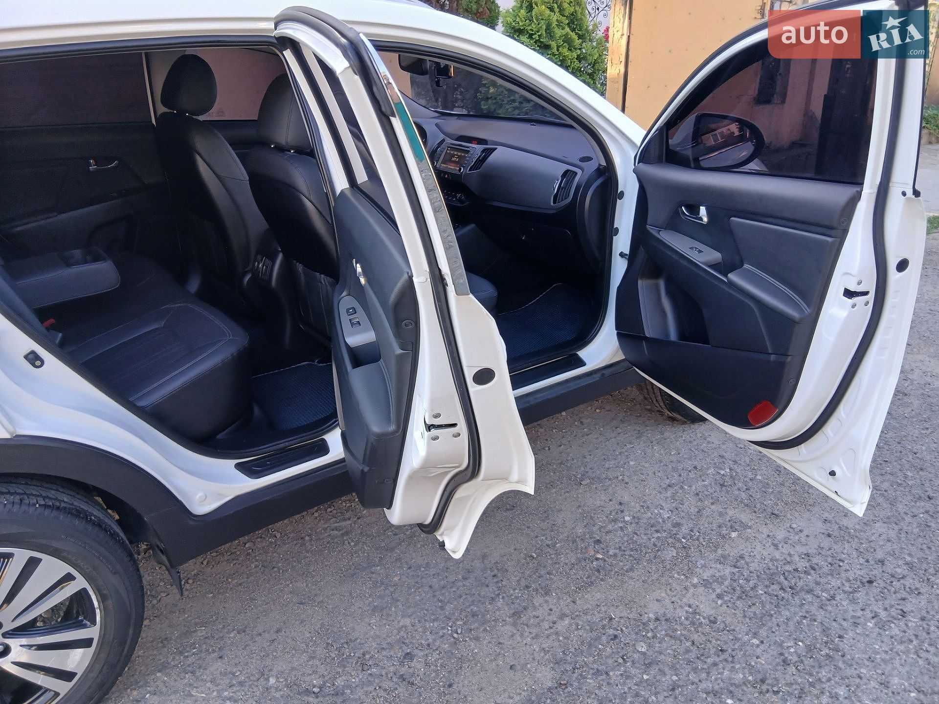 Kia Sportage 2015 VIN KNAPC813BGK803218 фото оголошення 5 з 24