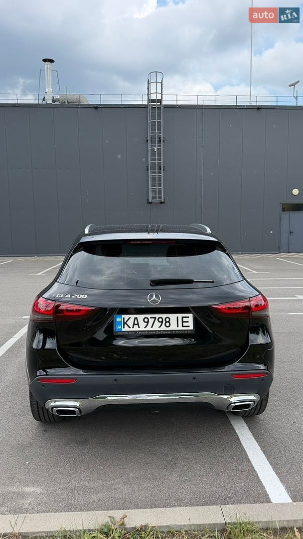 Mercedes-Benz GLA-Class 2022 VIN W1N2477871J377383 фото оголошення 5 з 12