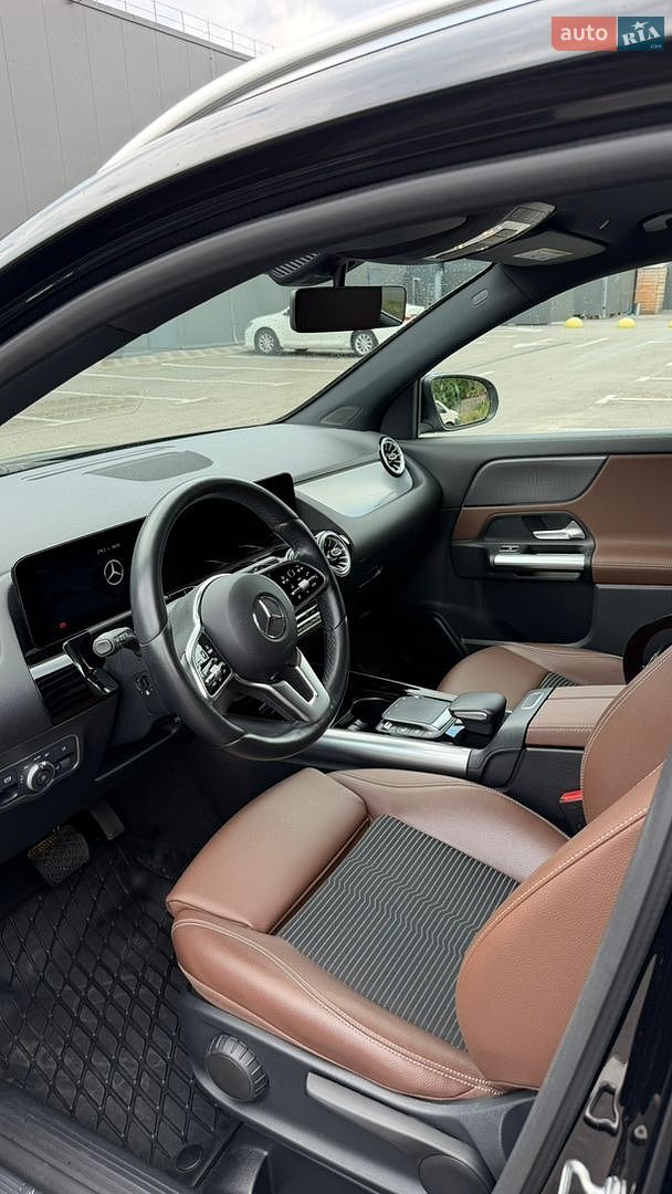 Mercedes-Benz GLA-Class 2022 VIN W1N2477871J377383 фото оголошення 8 з 12