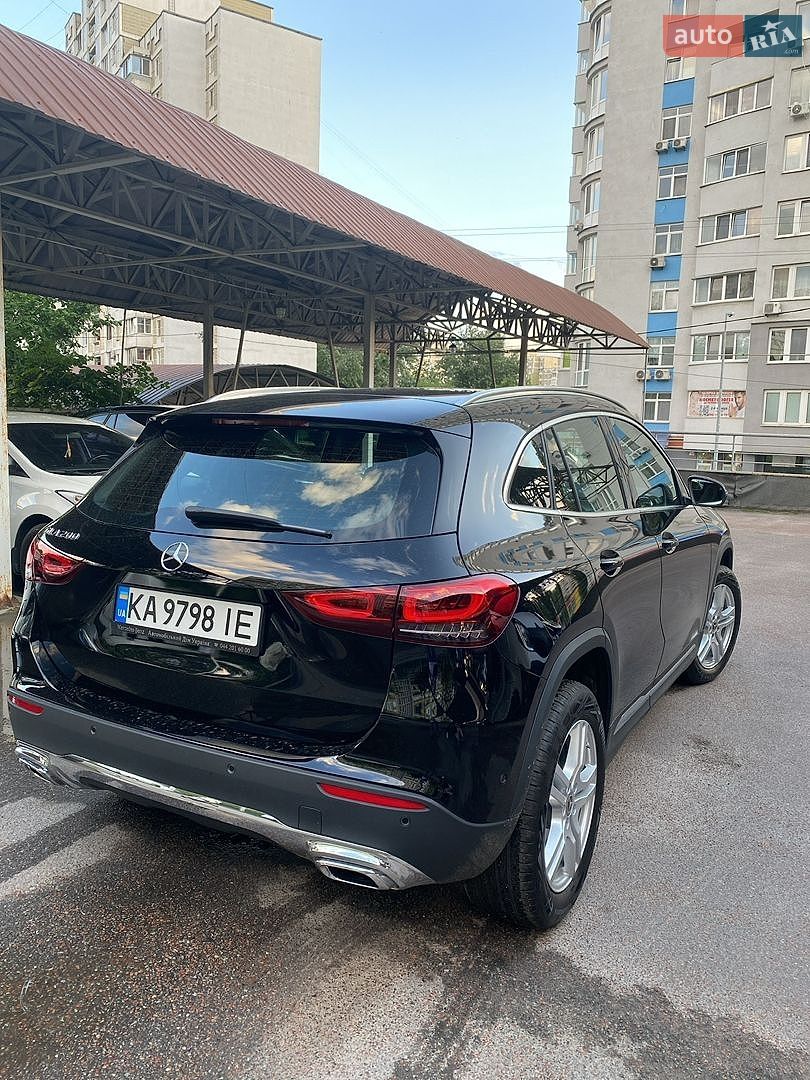 Mercedes-Benz GLA-Class 2022 VIN W1N2477871J377383 фото оголошення 4 з 12