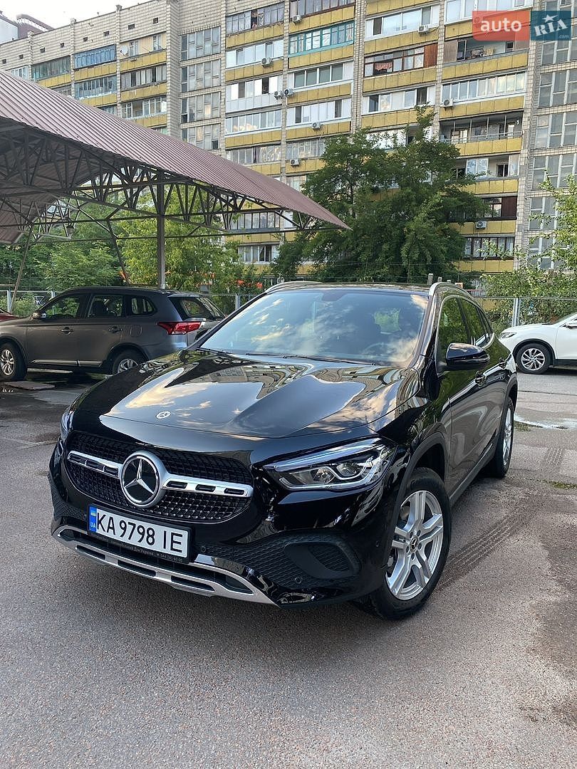 Mercedes-Benz GLA-Class 2022 VIN W1N2477871J377383 фото оголошення 3 з 12