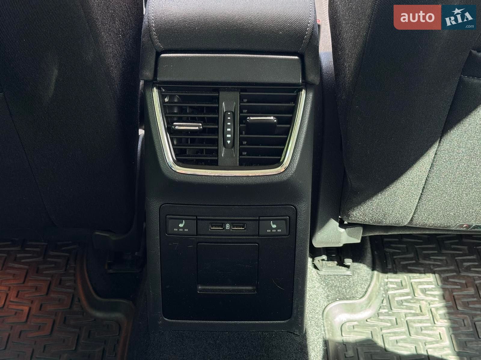 Skoda Octavia 2018 VIN TMBLJ9NE5J0257529 фото оголошення 20 з 20