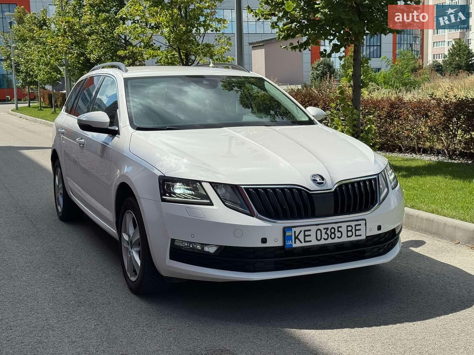 Skoda Octavia 2018 VIN TMBLJ9NE5J0257529 фото оголошення 7 з 20