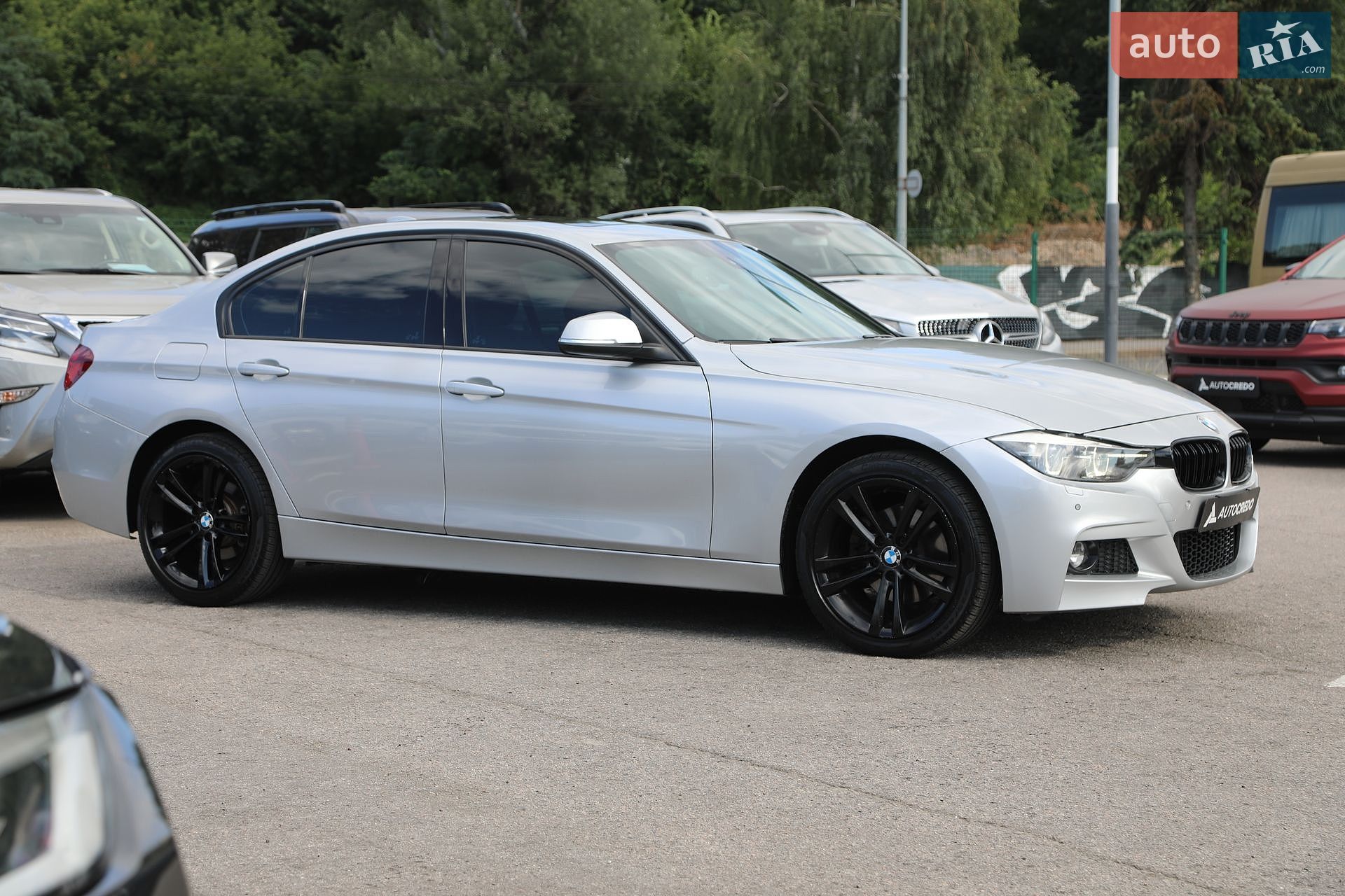 BMW 3 Series 2017 VIN WBA8D9G57JNU68760 фото оголошення 3 з 22