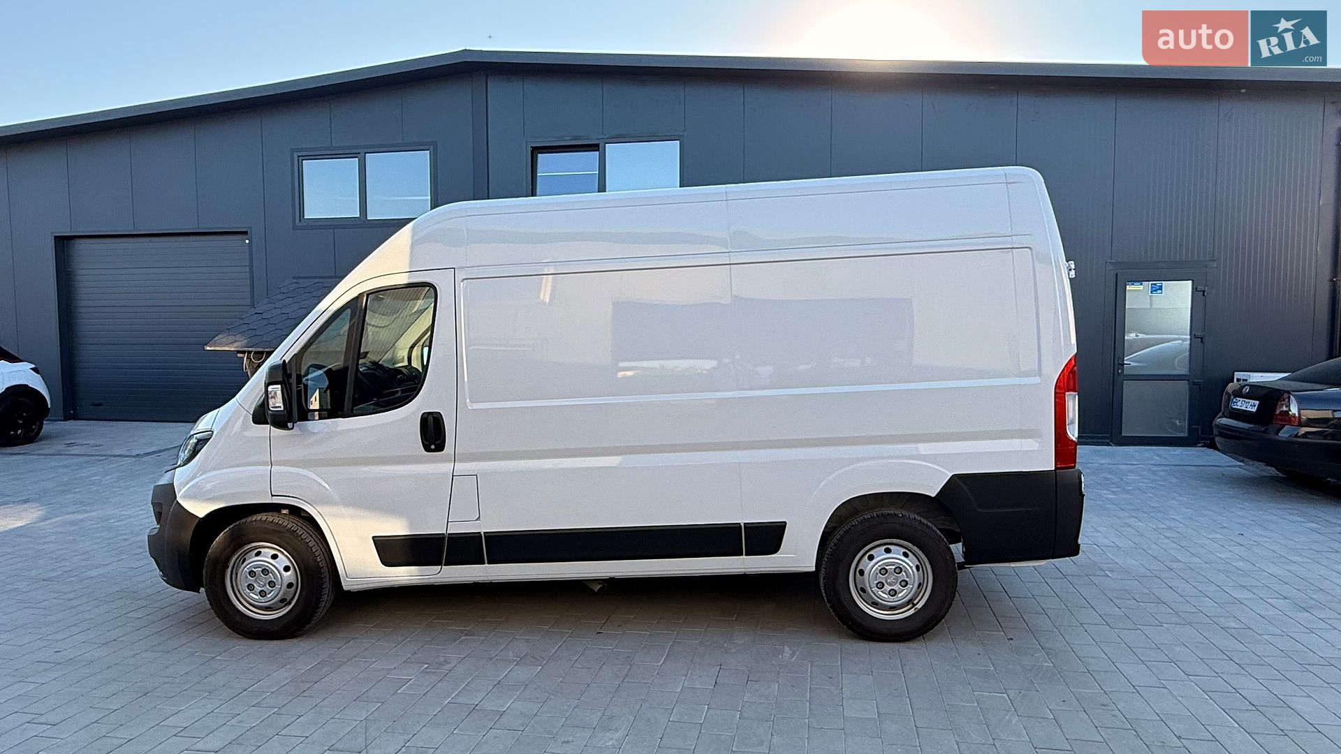 Peugeot Boxer 2024 VIN VF3YDCSF2R2Z31942 фото оголошення 3 з 40