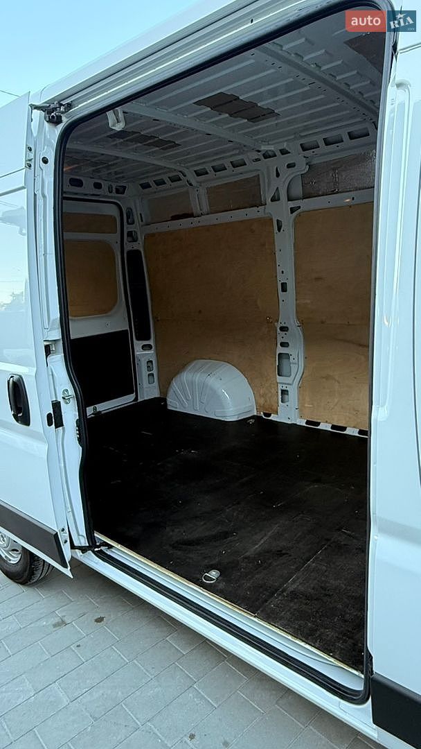 Peugeot Boxer 2024 VIN VF3YDCSF2R2Z31942 фото оголошення 9 з 40