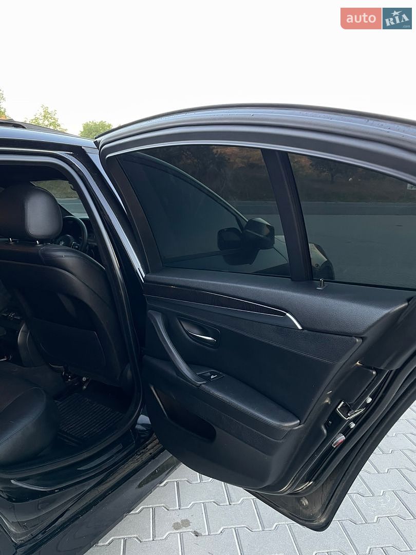 BMW 5 Series 2014 VIN WBA5A5C54FD512706 фото оголошення 16 з 18