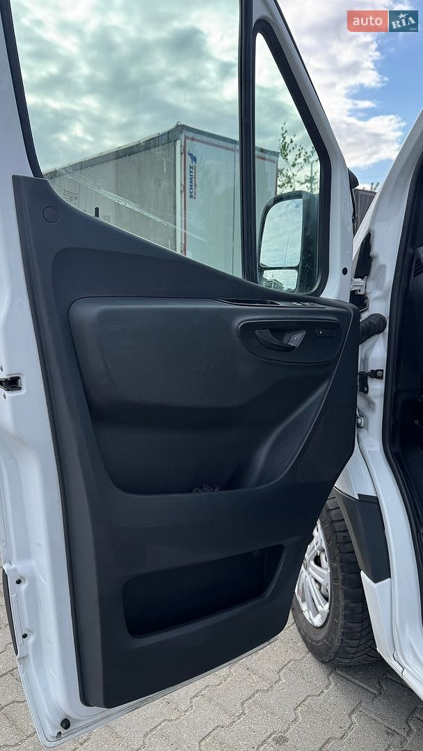 Mercedes-Benz Sprinter 2020 VIN W1V9076351P215553 фото оголошення 10 з 17