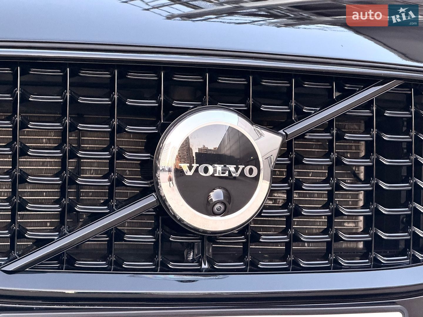 Volvo XC60 2024 VIN YV4H60RC0S1026249 фото оголошення 10 з 55