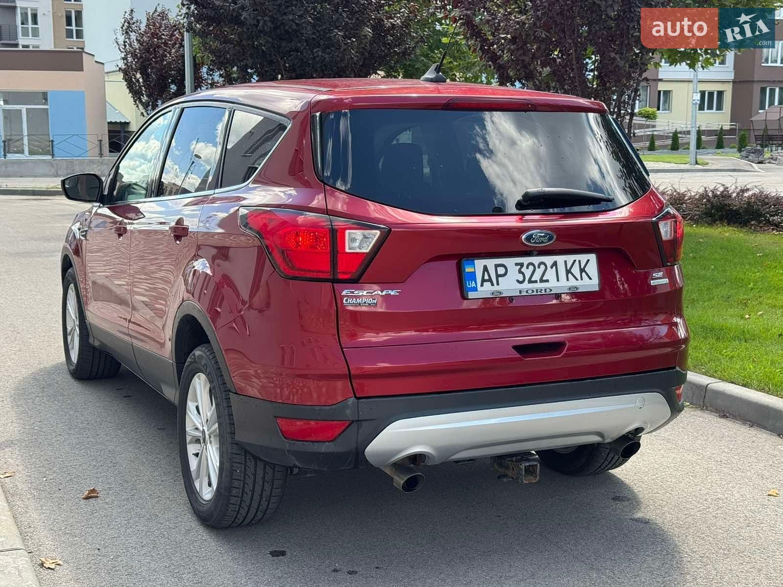 Ford Escape 2018 VIN 1FMCU0GD0KUA47739 фото оголошення 11 з 19