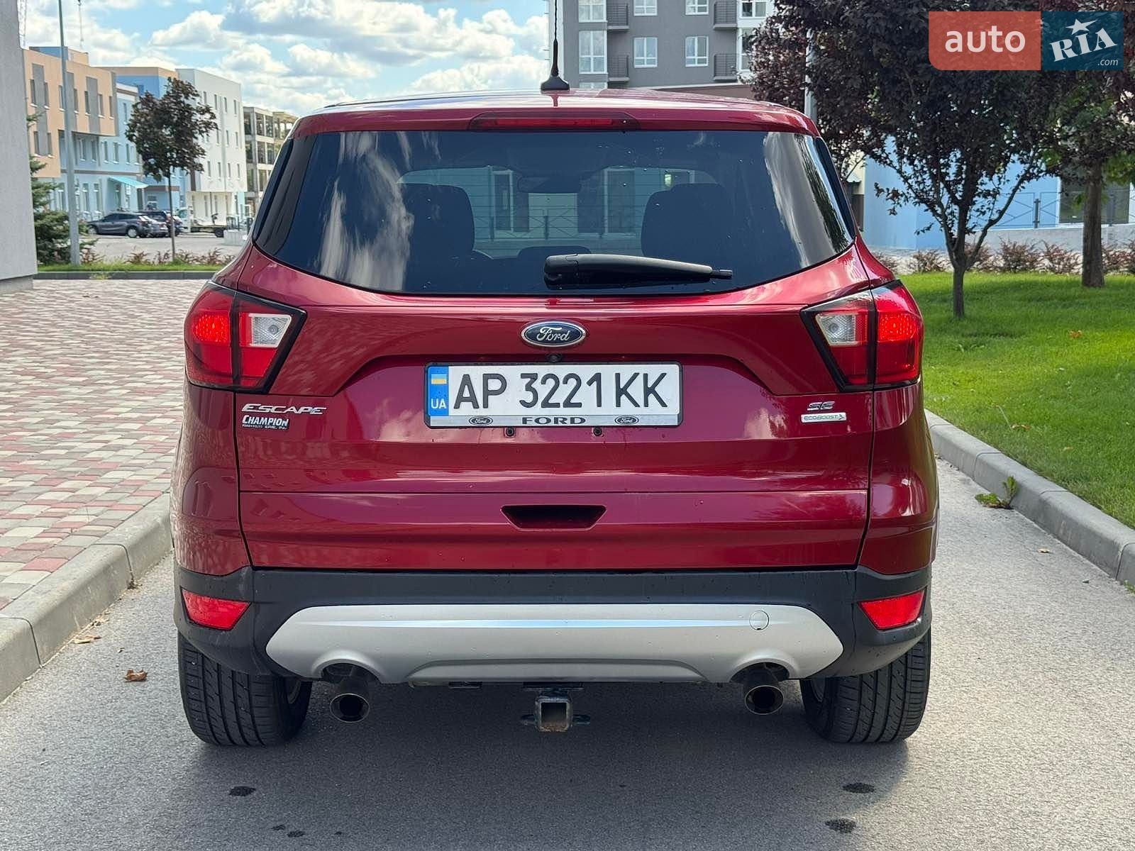 Ford Escape 2018 VIN 1FMCU0GD0KUA47739 фото оголошення 5 з 19