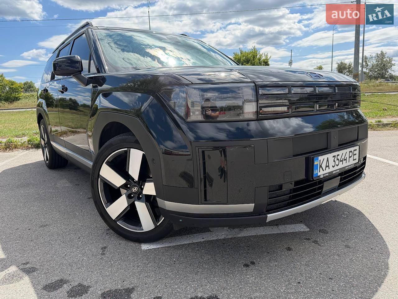 Hyundai Santa FE 2024 VIN KMHP381LHRU018184 фото оголошення 3 з 22