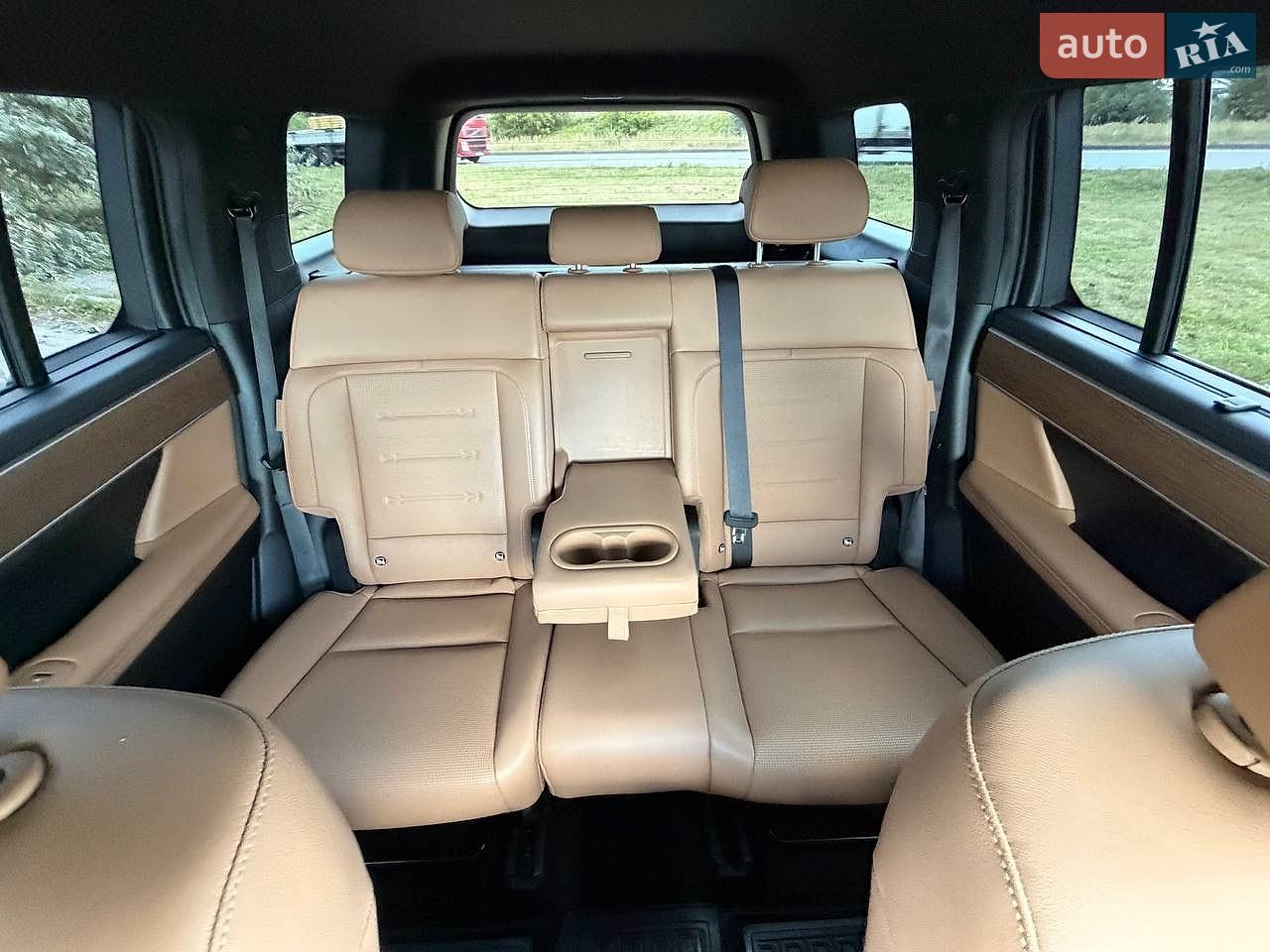 Hyundai Santa FE 2024 VIN KMHP381LHRU018184 фото оголошення 10 з 22