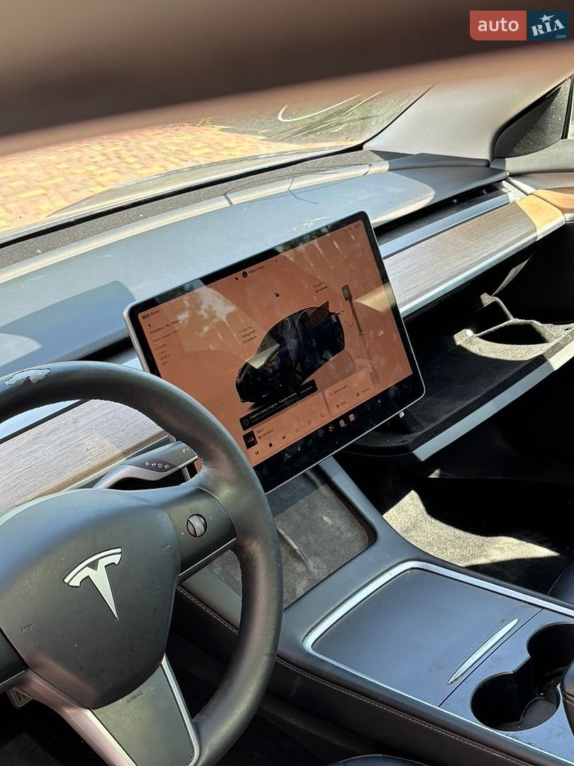 Tesla Model 3 2022 VIN 5YJ3E1EA6PF460376 фото оголошення 16 з 25