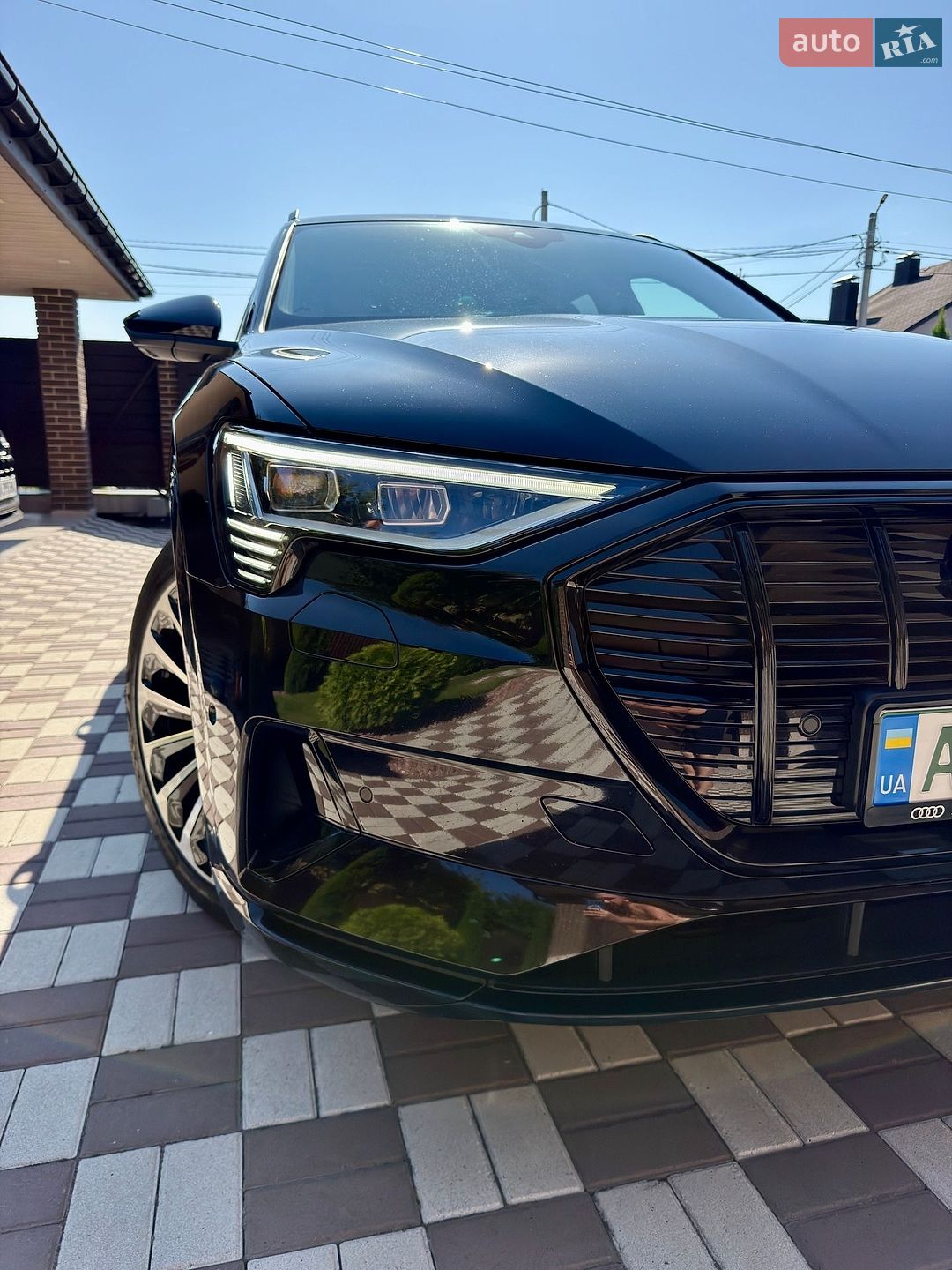 Audi e-tron 2020 VIN WAUZZZGE5LB038736 фото оголошення 5 з 18