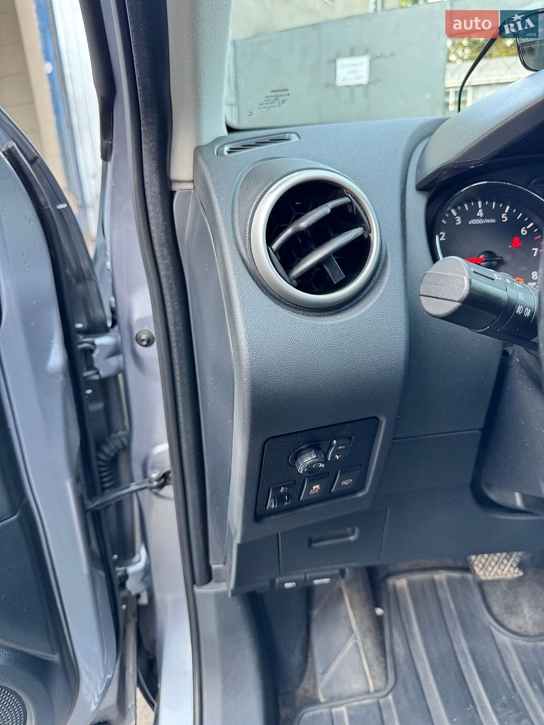 Nissan Qashqai 2010 VIN SJNJBNJ10U7042817 фото оголошення 38 з 44