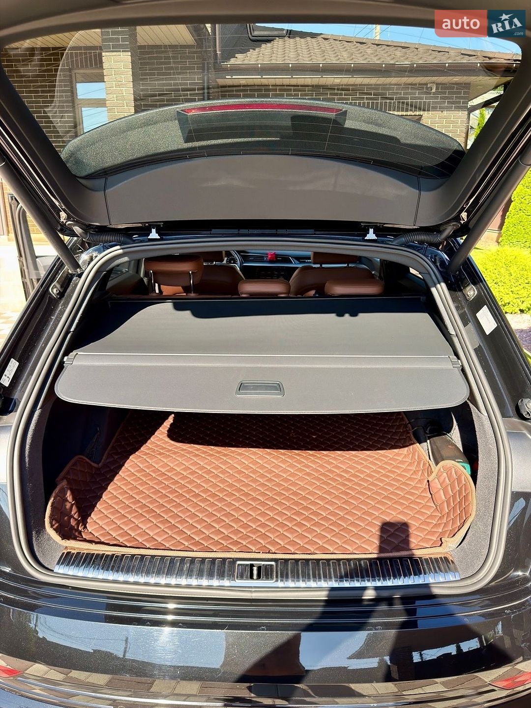 Audi e-tron 2020 VIN WAUZZZGE5LB038736 фото оголошення 15 з 18