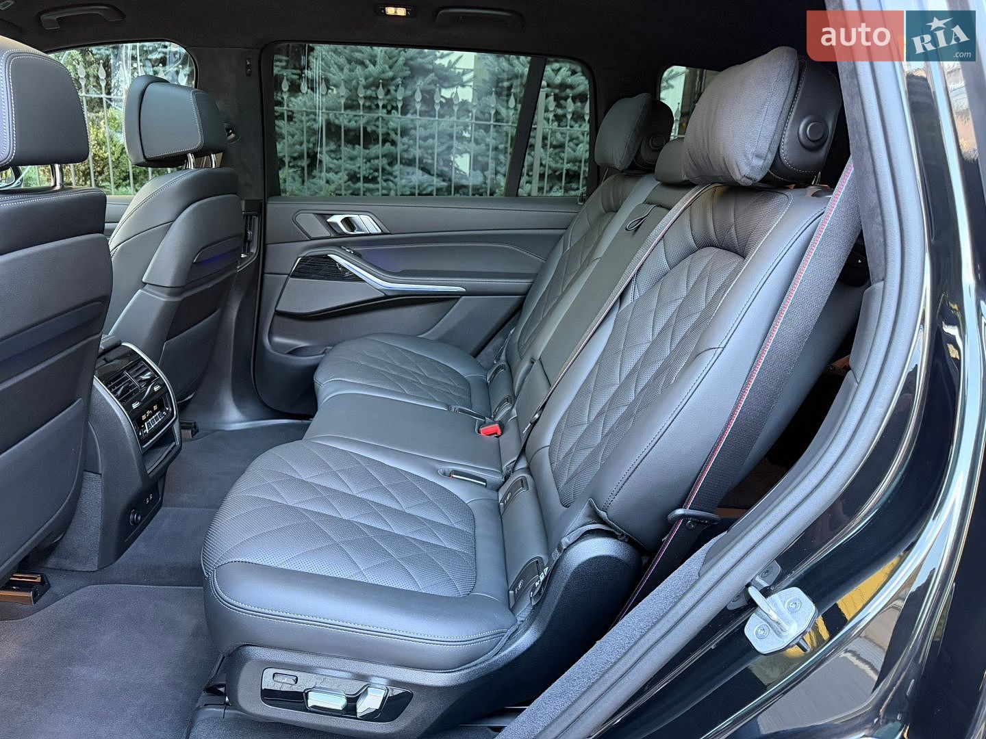 BMW X7 2023 VIN WBA21EN0509V04225 фото оголошення 37 з 56