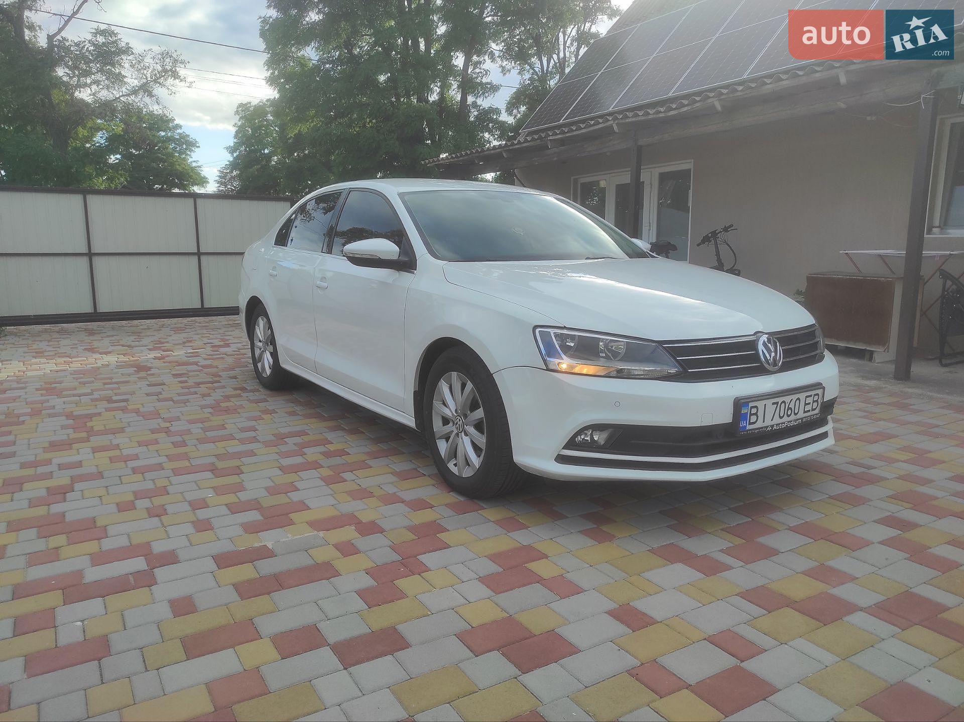 Volkswagen Jetta 2016 VIN WVWZZZ16ZGM018178 фото оголошення 5 з 14