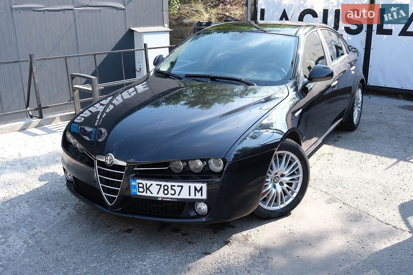 Alfa Romeo 159 2007 VIN ZAR93900007132427 фото оголошення 2 з 24